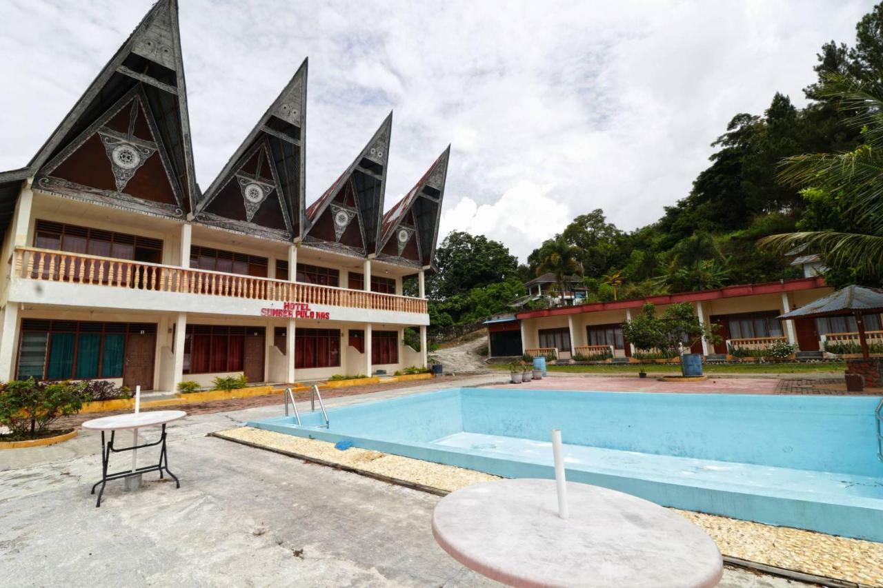 Hotel Sumber Pulo Mas Ambarita Εξωτερικό φωτογραφία